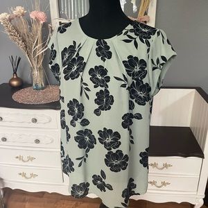 41 Hawthorn size large top. New without tags